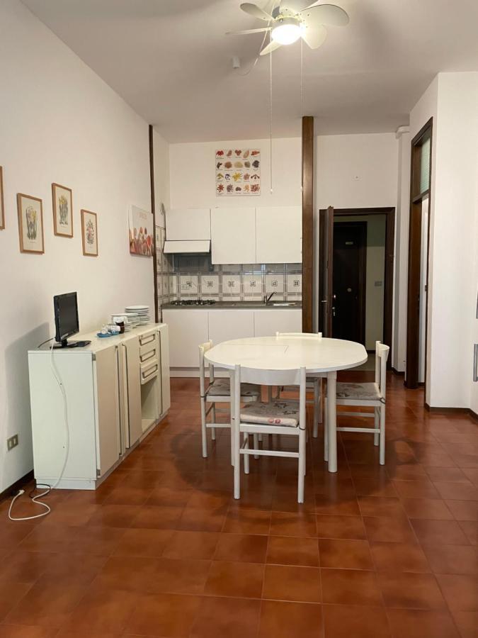 Condominio Union -Walterigato Apartments- Solo Per Famiglie- Lido di Jesolo Luaran gambar