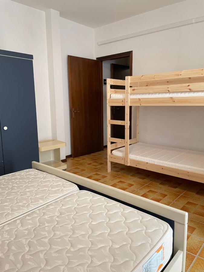 Condominio Union -Walterigato Apartments- Solo Per Famiglie- Lido di Jesolo Luaran gambar